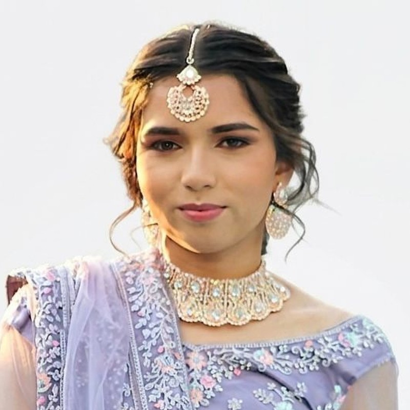 Ria Kajol Komul